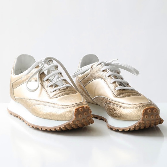 comme des garcons leather sneakers